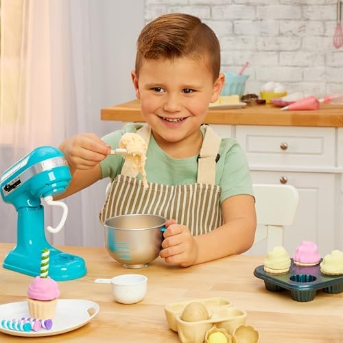 Little Tikes Creative Chefs Baker's Kit with Make-It Mix Play Sand 18 Realistic Boys