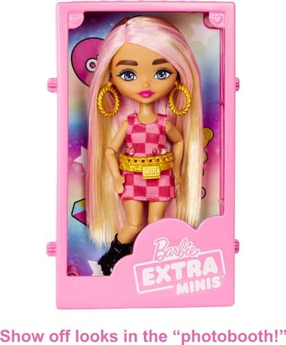 Barbie Extra Minis Doll Fashion Playset