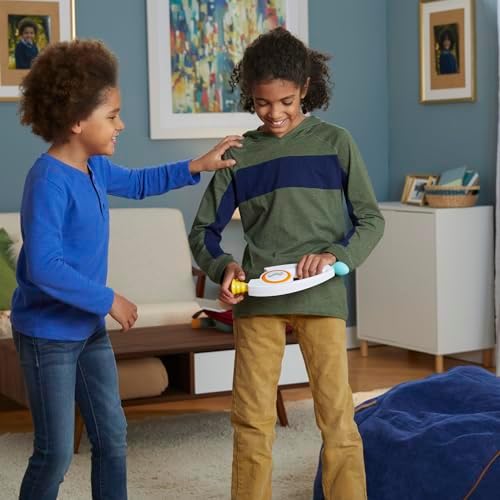 Hasbro Gaming Bop It - Electronic Party Game for 8 Single or Multiplayer Mode