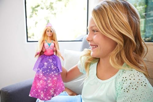 Barbie Club Chelsea Dress-Up Doll