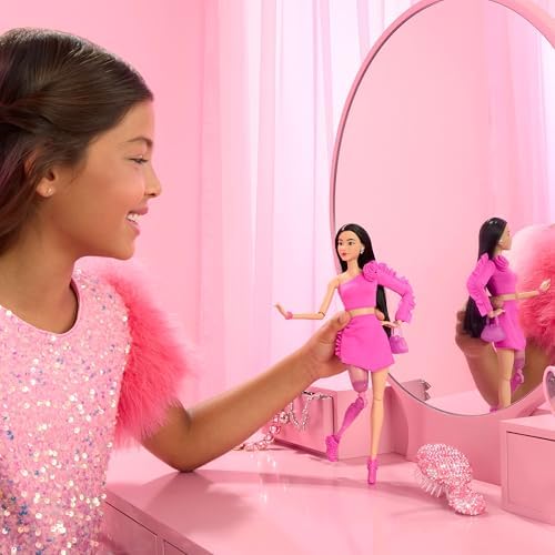 Barbie Deluxe Style Doll