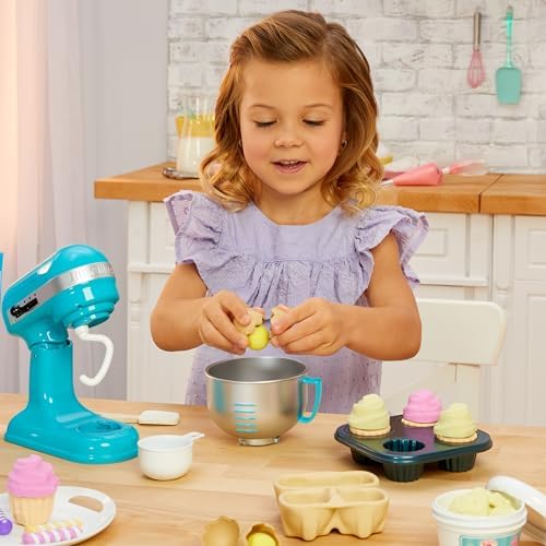 Little Tikes Creative Chefs Baker's Kit with Make-It Mix Play Sand 18 Realistic Boys