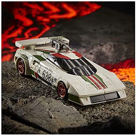 Transformers Generations War for Cybertron Kingdom Deluxe WFC-K24 Wheeljack Action Figure