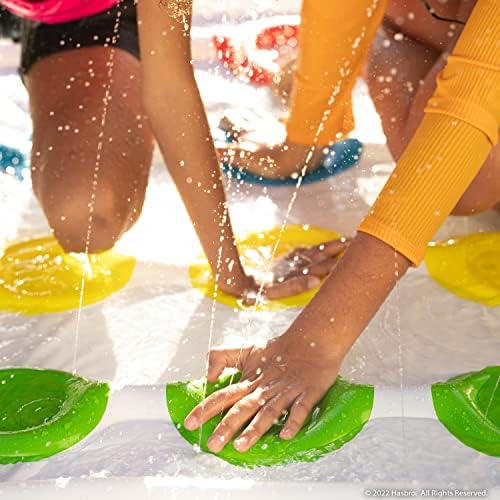 Hasbro Twister Splash - Summer for 68 x 52 inches