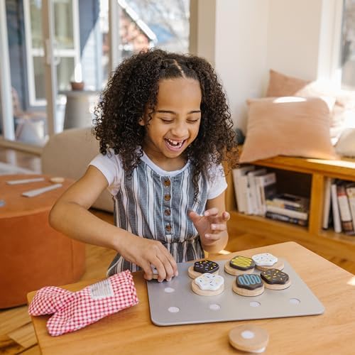 Melissa & Doug Melissa Doug Slice and Bake Wooden Cookie Play Food Set