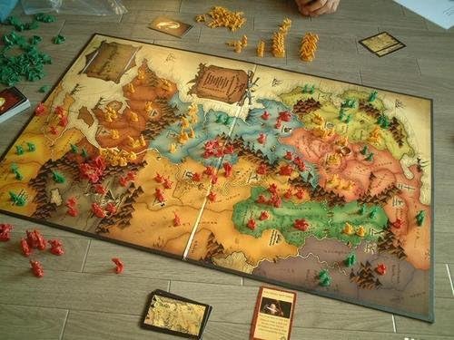 Hasbro Risk Lord of the Rings Trilogy Edition