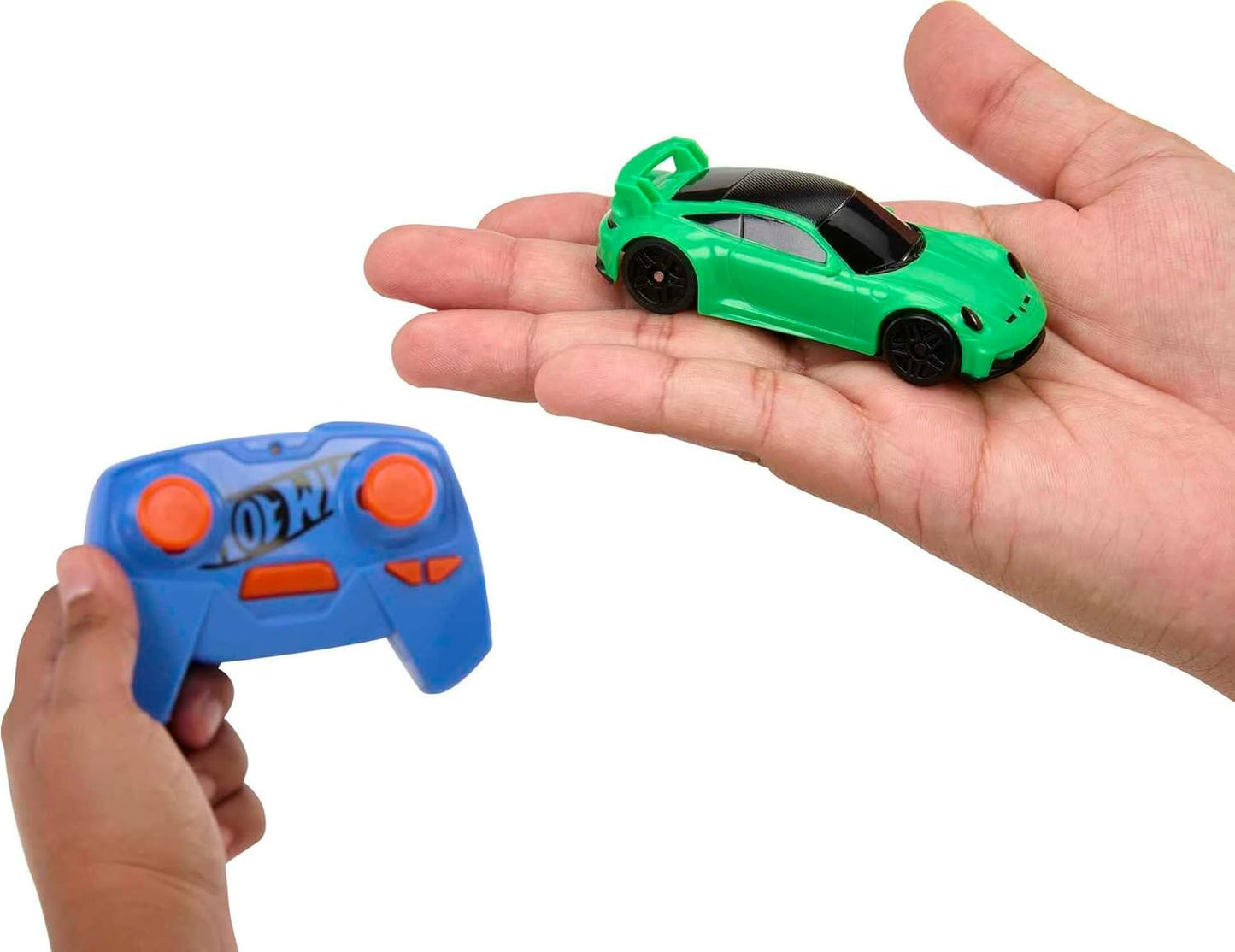 Hot Wheels RC Toy Car Remote-Control Nissan Z in 164 Scale with Controller USB Cable