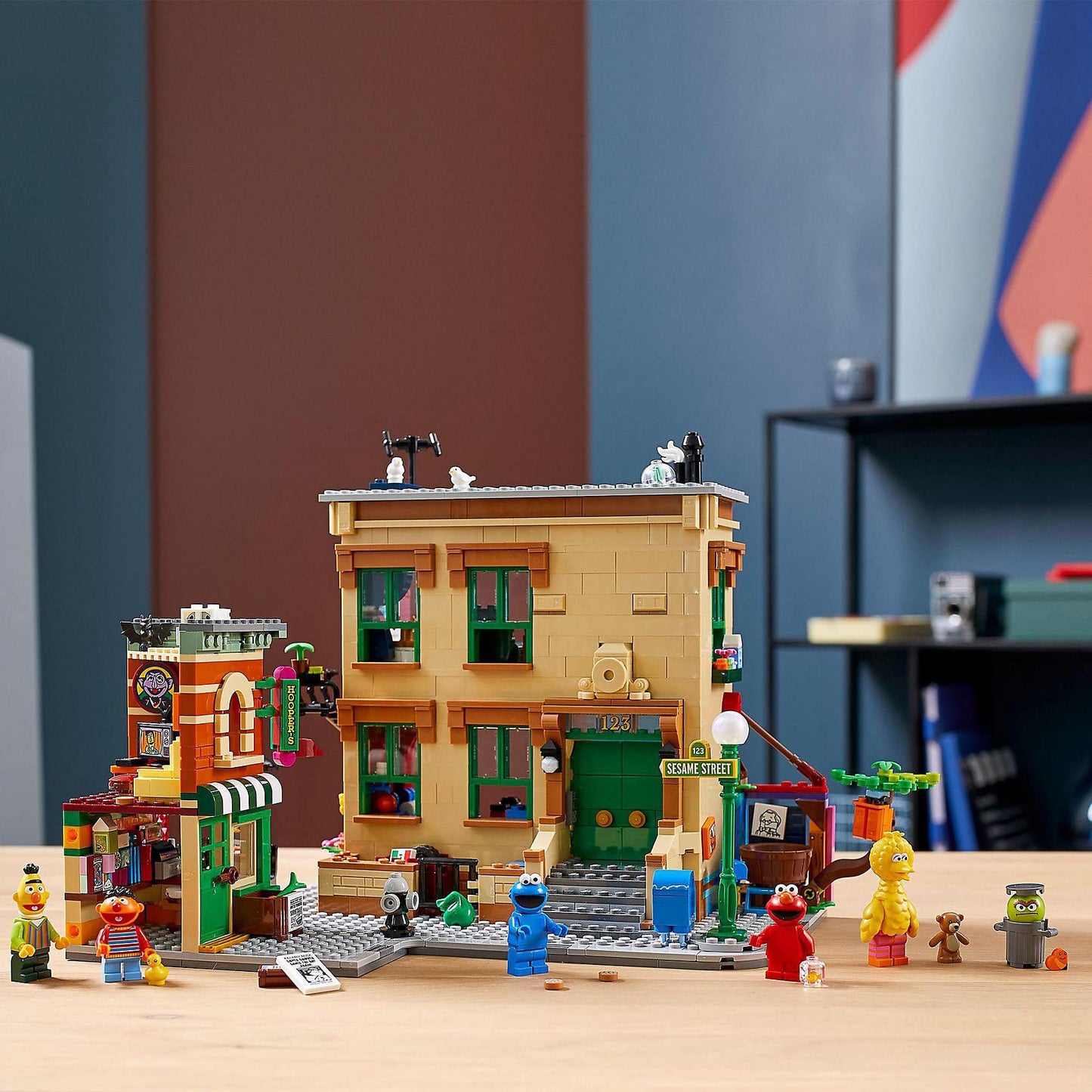 LEGO Ideas 123 Sesame Street 21324 Building Kit Awesome Build-and-Display Model Featuring