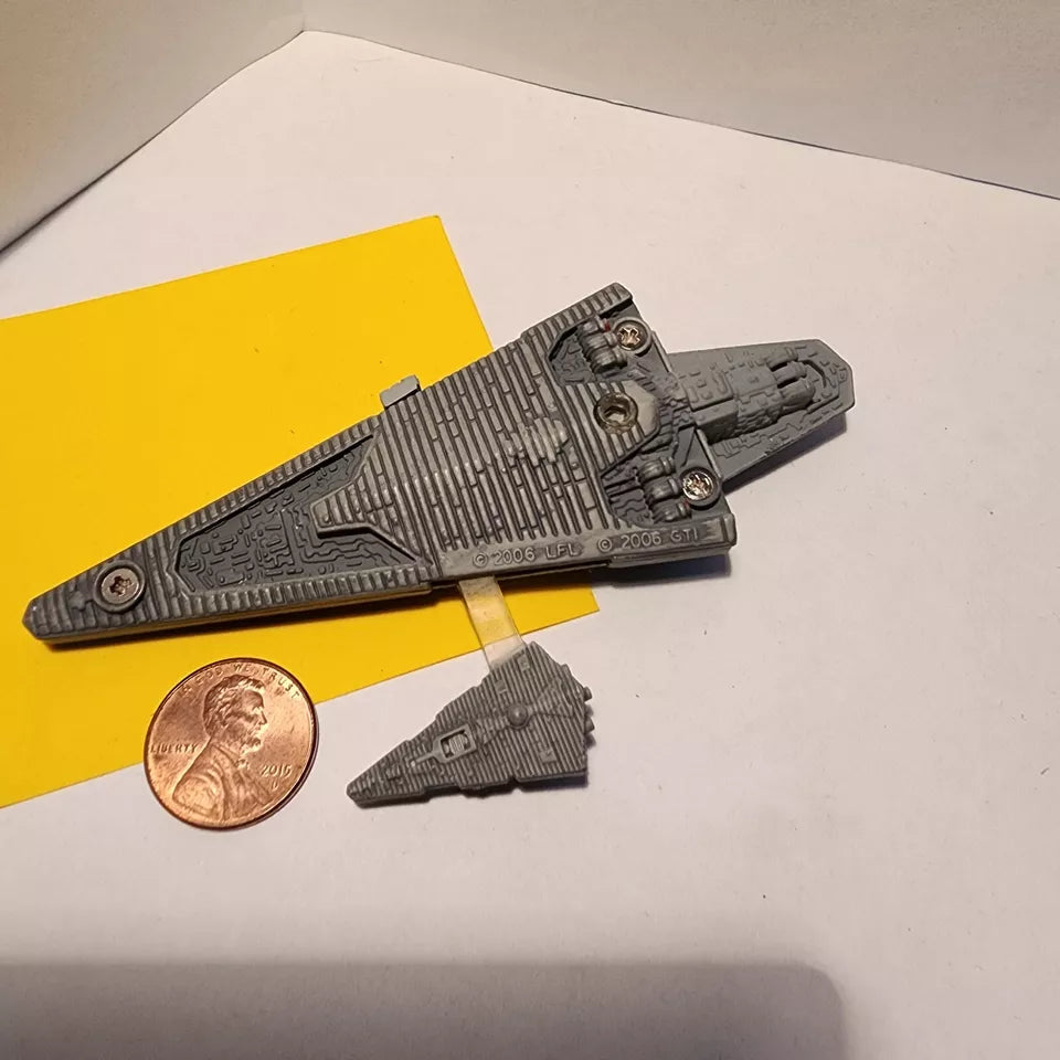 Hasbro Titanium Series Star Wars 3 Inch Vehcle Executor Star Destroyer Episode 5