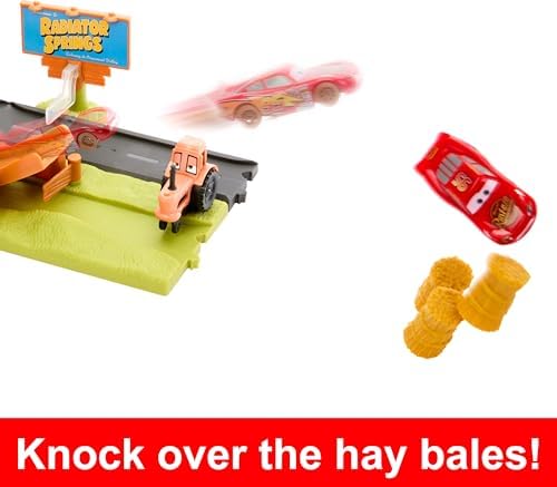 Mattel Disney and Pixar Cars Playset