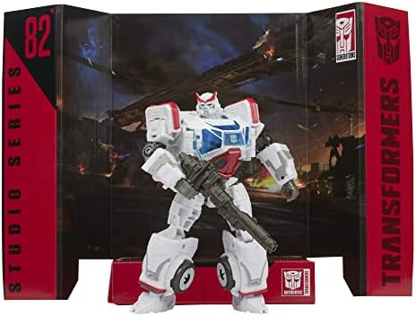 Transformers Studio Series 82 Deluxe Class Bumblebee Autobot Ratchet Action Figure - Ages