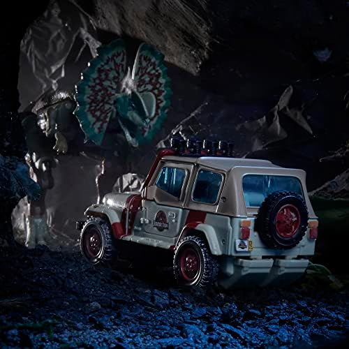 Transformers Collaborative Jurassic Park x Dilophocon Autobot JP12 Action Figures for