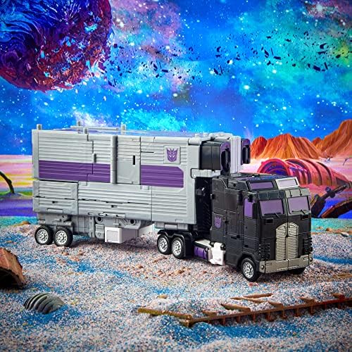 Transformers Generations Legacy Series Commander Decepticon Motormaster Combiner Action