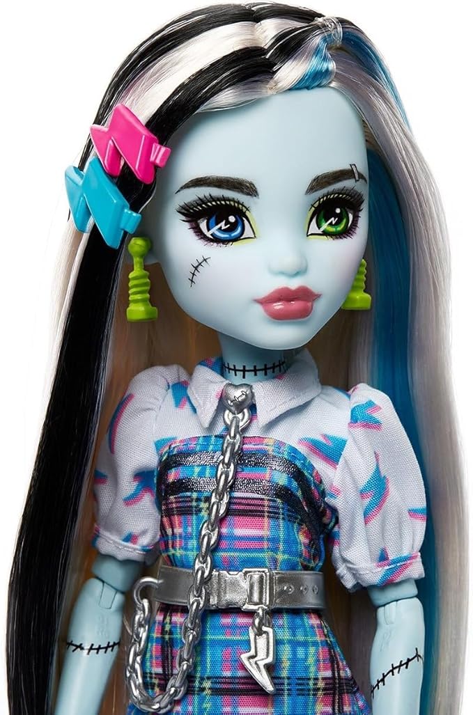 Monster High Frankie's Pink Day Out Doll (Copy)