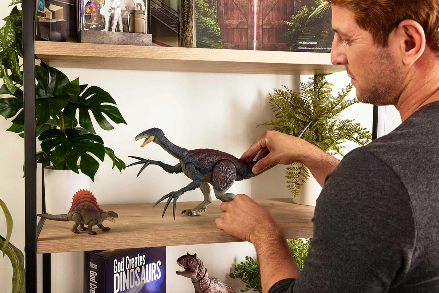 Mattel Jurassic World Dominion Hammond Collection Dinosaur Action Figure Therizinosaurus