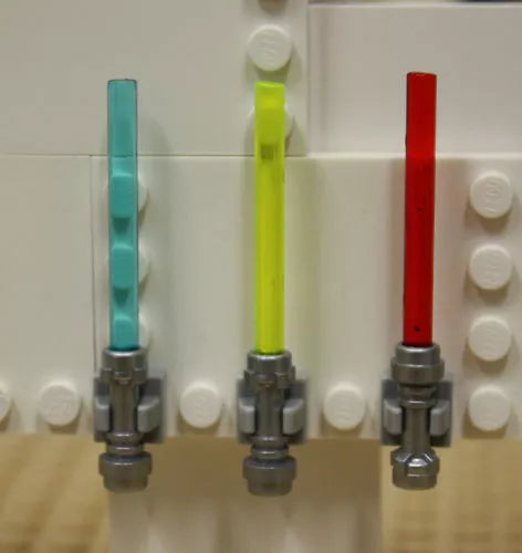 LEGO Lot of 6 Lightsaber for Small Minifigures (2 Red 2 Blue 2 Yellow) – 6