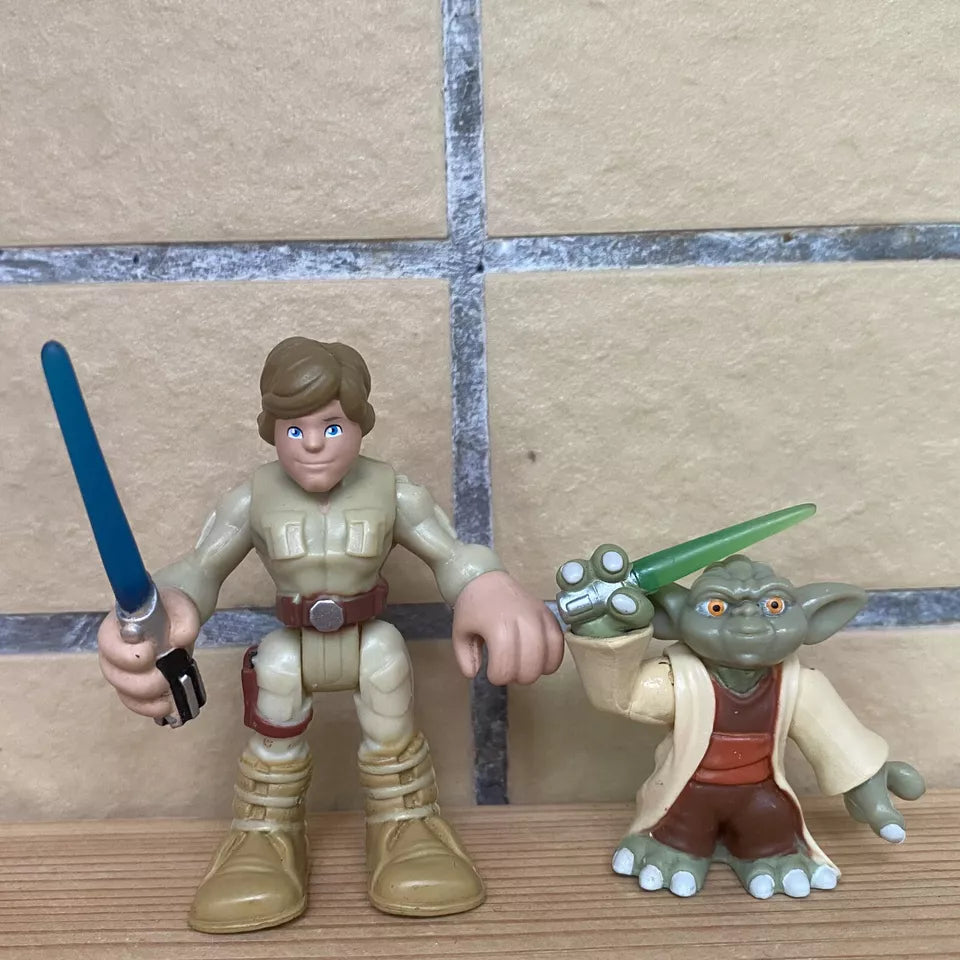 STAR WARS Playskool Heroes Star Wars Jedi Force Figures Luke Skywalker and Yoda
